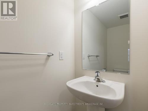 1147 Dragonfly Avenue, Pickering, ON - Indoor Photo Showing Bathroom