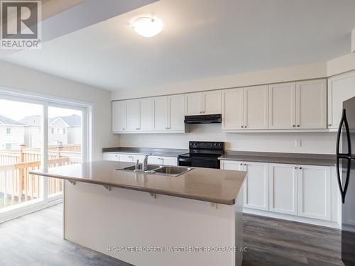 1147 Dragonfly Avenue, Pickering, ON - Indoor Photo Showing Kitchen With Double Sink