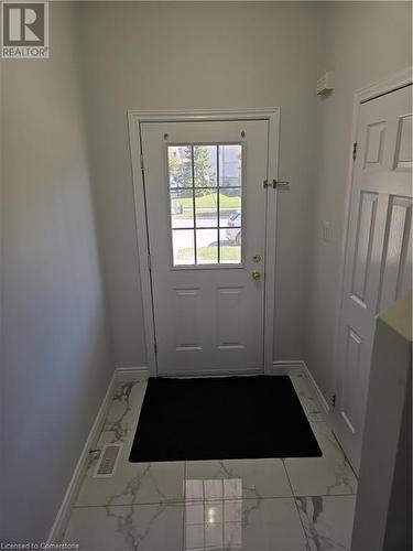 105 Activa Avenue, Kitchener, ON - Indoor Photo Showing Other Room