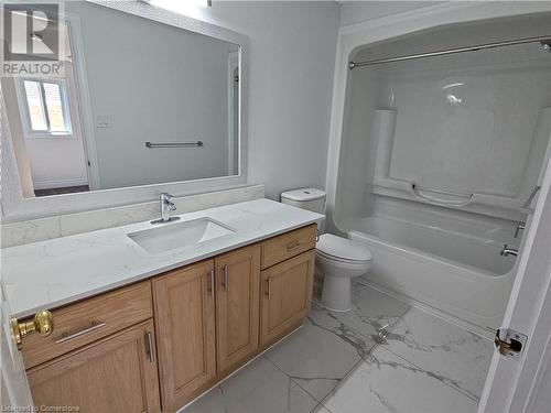 105 Activa Avenue, Kitchener, ON - Indoor Photo Showing Bathroom