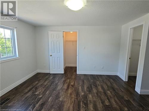 105 Activa Avenue, Kitchener, ON - Indoor Photo Showing Other Room