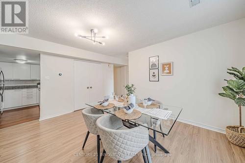 1006 - 75 Weldrick Road E, Richmond Hill, ON - Indoor Photo Showing Dining Room