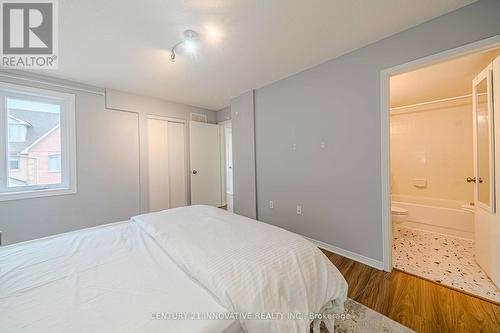 1006 - 75 Weldrick Road E, Richmond Hill, ON - Indoor Photo Showing Bedroom