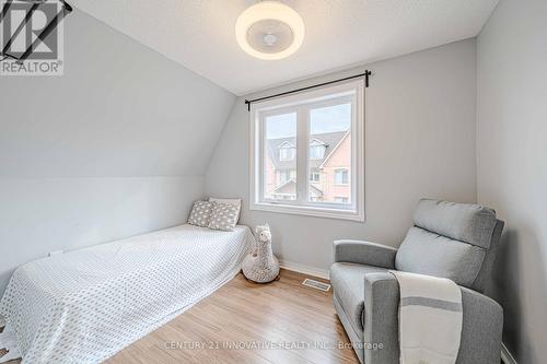 1006 - 75 Weldrick Road E, Richmond Hill, ON - Indoor Photo Showing Bedroom