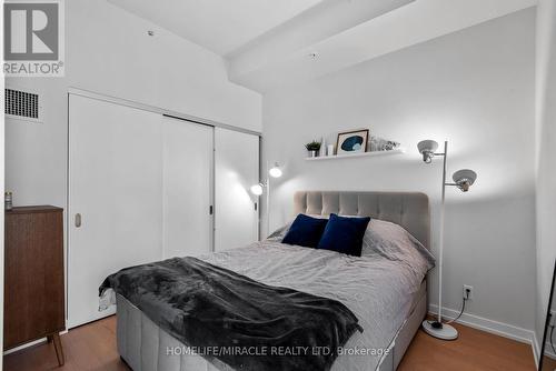 306 - 2 Bellefair Avenue, Toronto, ON - Indoor Photo Showing Bedroom