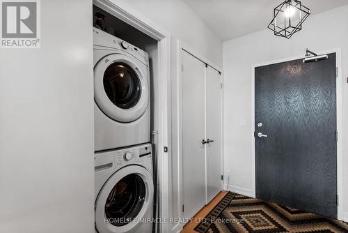 306 - 2 Bellefair Avenue, Toronto, ON - Indoor Photo Showing Laundry Room