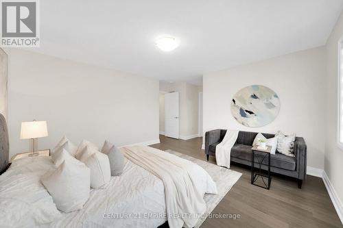 210 Ferragine Crescent, Bradford West Gwillimbury, ON - Indoor Photo Showing Bedroom