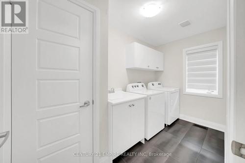 210 Ferragine Crescent, Bradford West Gwillimbury, ON - Indoor Photo Showing Laundry Room