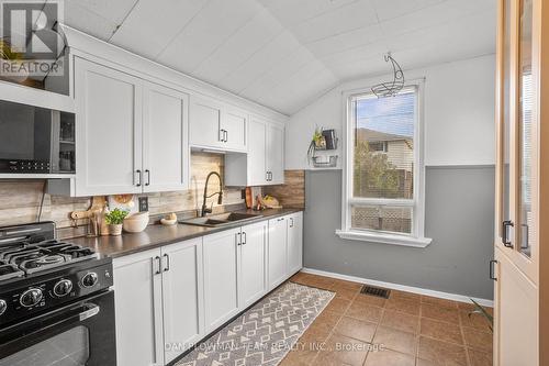 269 Court Street, Oshawa, ON - Indoor Photo Showing Kitchen With Double Sink