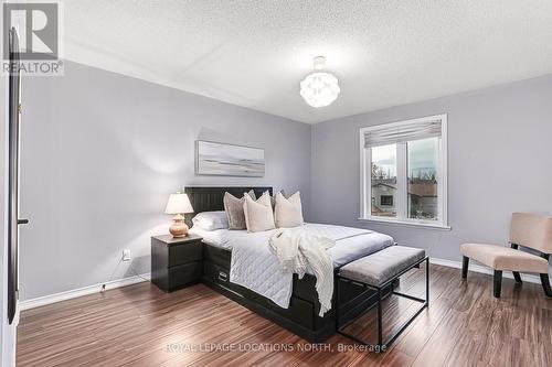 12 Smart Court, Collingwood, ON - Indoor Photo Showing Bedroom