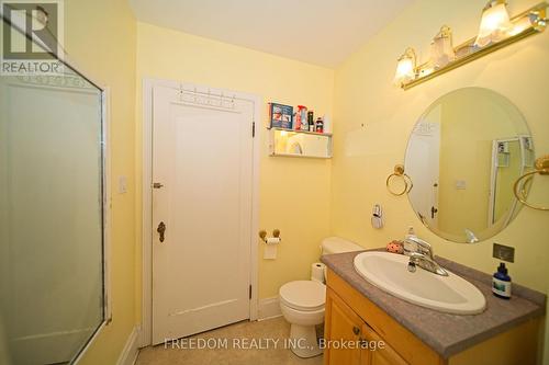 86 Neywash Street, Orillia, ON - Indoor Photo Showing Bathroom