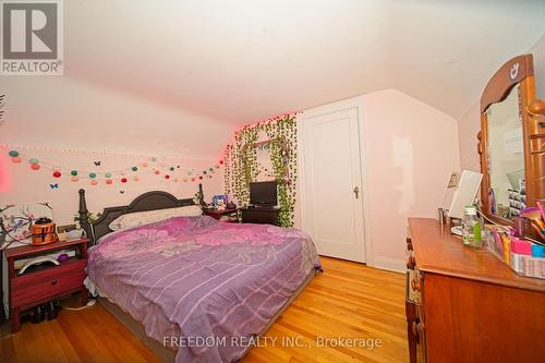 86 Neywash Street, Orillia, ON - Indoor Photo Showing Bedroom