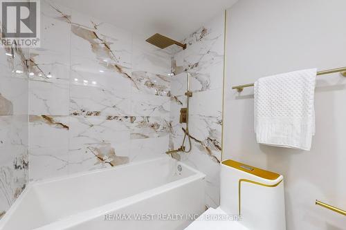 1108 - 1555 Finch Avenue E, Toronto, ON - Indoor Photo Showing Bathroom