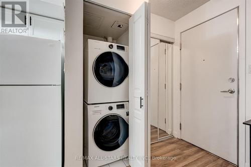 256 - 313 Richmond Street E, Toronto, ON - Indoor Photo Showing Laundry Room