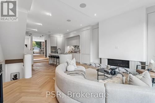 28A Wilberton Road, Toronto, ON - Indoor Photo Showing Living Room