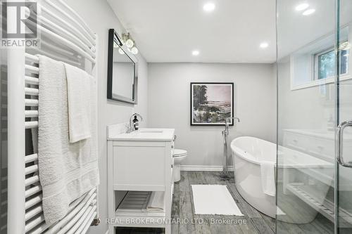 75 Rivercourt Boulevard, Toronto, ON - Indoor Photo Showing Bathroom