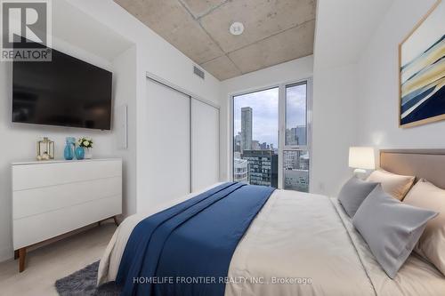 3004 - 65 Mutual Street, Toronto, ON - Indoor Photo Showing Bedroom