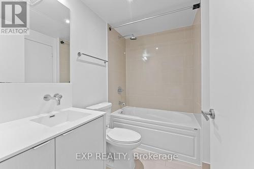 1503 - 88 Harbour Street, Toronto, ON - Indoor Photo Showing Bathroom