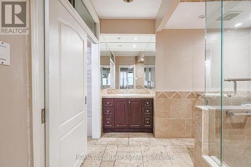 1 - 8 Ridge Hill Drive, Toronto, ON - Indoor Photo Showing Bathroom