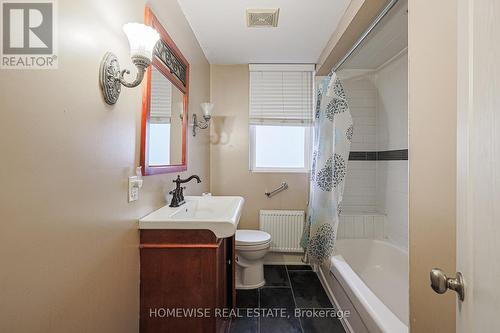 1 - 8 Ridge Hill Drive, Toronto, ON - Indoor Photo Showing Bathroom