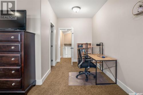 331 Klassen Crescent, Saskatoon, SK - Indoor Photo Showing Office