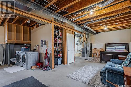 331 Klassen Crescent, Saskatoon, SK - Indoor Photo Showing Basement