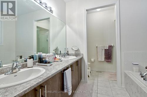 84 Workmen'S Circle, Ajax, ON - Indoor Photo Showing Bathroom