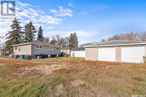 873 4Th Avenue Ne, Moose Jaw, SK - Outdoor With Exterior