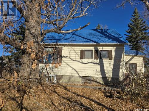 830 Main Street, Holdfast, SK - Outdoor