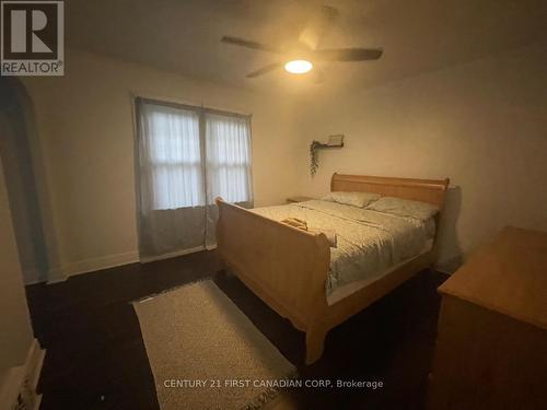 300 Huron Street, London, ON - Indoor Photo Showing Bedroom