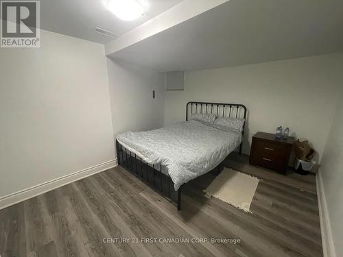 300 Huron Street, London, ON - Indoor Photo Showing Bedroom