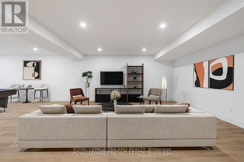 3455 Grand Oak Crossing, London, ON - Indoor Photo Showing Living Room