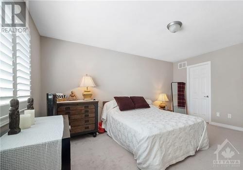 560 Chimney Corner Terrace, Ottawa, ON - Indoor Photo Showing Bedroom