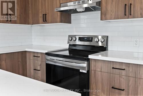 2Nd Flr - 525 Larry Avenue, Oshawa (Samac), ON - Indoor Photo Showing Kitchen