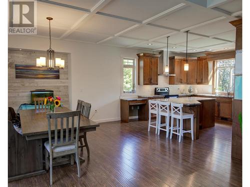 4322 Sharp Road, Armstrong, BC - Indoor Photo Showing Dining Room