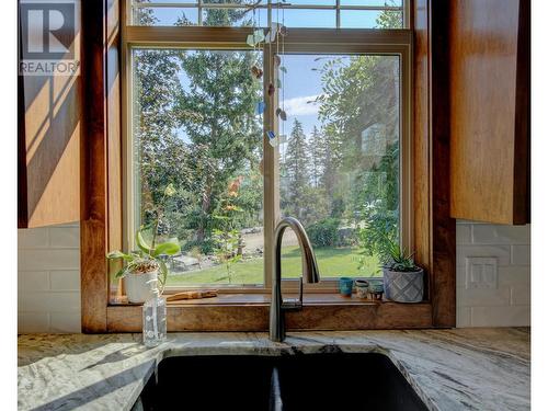 4322 Sharp Road, Armstrong, BC - Indoor Photo Showing Kitchen With Double Sink