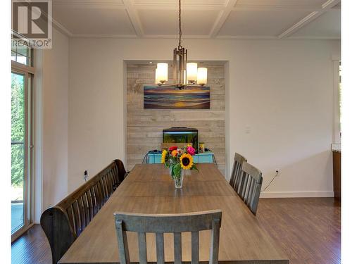 4322 Sharp Road, Armstrong, BC - Indoor Photo Showing Dining Room