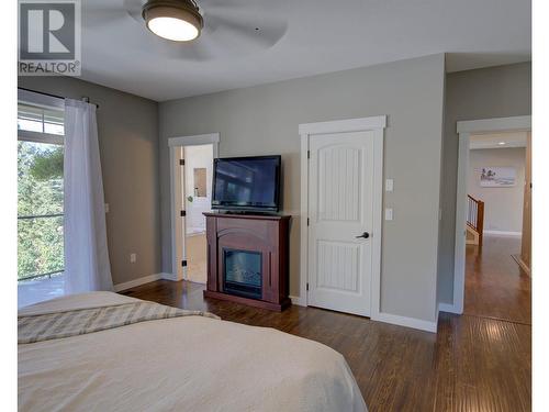 4322 Sharp Road, Armstrong, BC - Indoor Photo Showing Bedroom