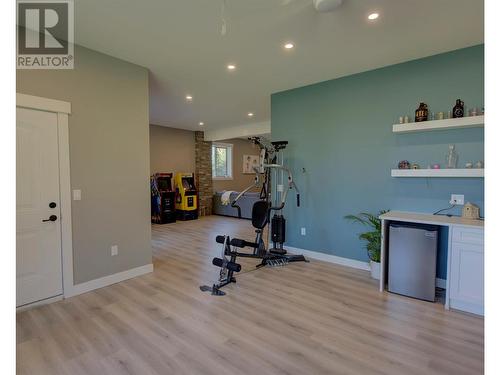 4322 Sharp Road, Armstrong, BC - Indoor Photo Showing Gym Room