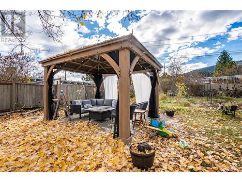 1696 Ridgewood Drive Drive, Castlegar, BC - Outdoor