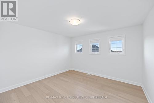 652 Halloway Drive, Kingston (Kingston East (Incl Barret Crt)), ON - Indoor Photo Showing Other Room