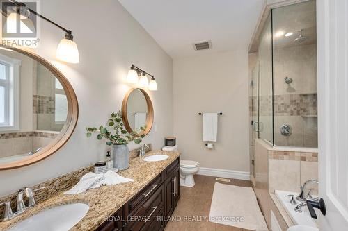 3700 Settlement Trail, London, ON - Indoor Photo Showing Bathroom