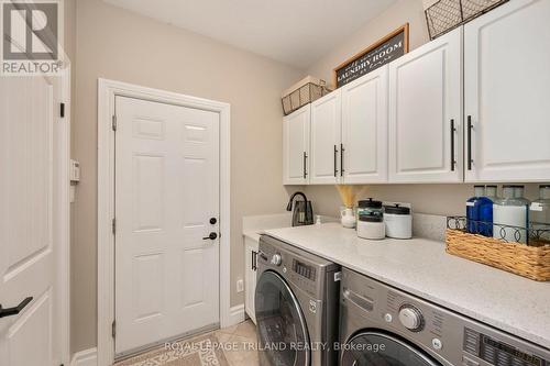 3700 Settlement Trail, London, ON - Indoor Photo Showing Laundry Room