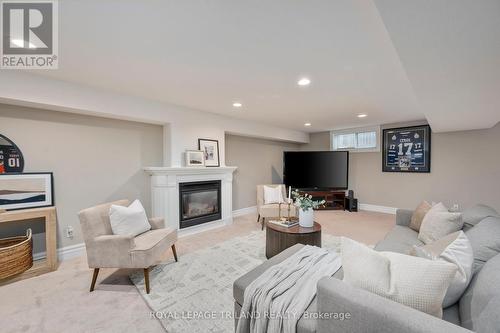 3700 Settlement Trail, London, ON - Indoor Photo Showing Living Room With Fireplace