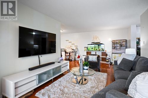 1202 - 100 County Court Boulevard, Brampton (Fletcher'S Creek South), ON - Indoor Photo Showing Living Room