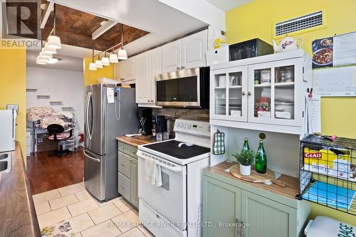 1202 - 100 County Court Boulevard, Brampton (Fletcher'S Creek South), ON - Indoor Photo Showing Kitchen