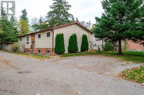 734 Chemong Road, Peterborough (Northcrest), ON - Outdoor