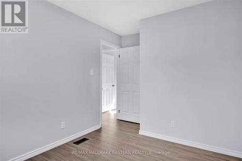 734 Chemong Road, Peterborough (Northcrest), ON - Indoor Photo Showing Other Room