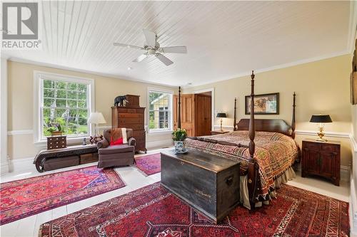 Light and bright and lots of space - 4254 O'Neil Road, Stittsville - Munster - Richmond (8210 - Rideau Twp South To Roger Stevens Drive), ON - Indoor Photo Showing Bedroom