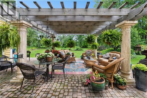 Gazebo sitting area - 4254 O'Neil Road, Stittsville - Munster - Richmond (8210 - Rideau Twp South To Roger Stevens Drive), ON - Outdoor With Deck Patio Veranda With Exterior